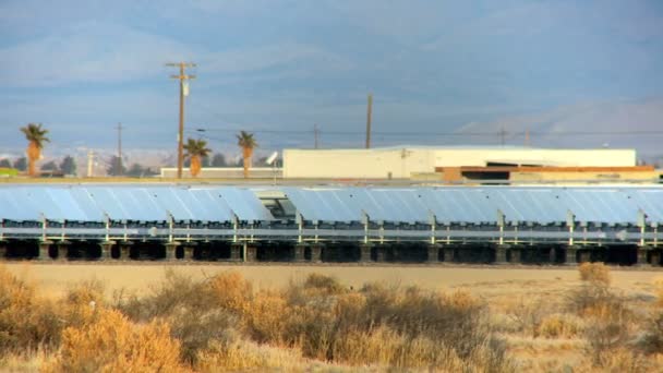 Planta de energía solar — Vídeo de stock