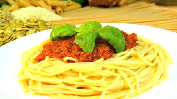 Traditionell italiensk mat — Stockvideo