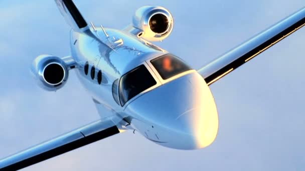 Luxe corporate jet lucht-lucht — Stockvideo