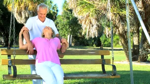 Seniors Still Enjoying the Romance — Stock Video