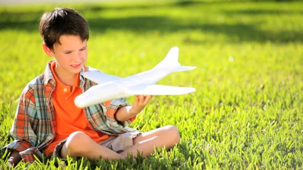 Little Caucasian Boy with Dreams of Flying — Stock Video