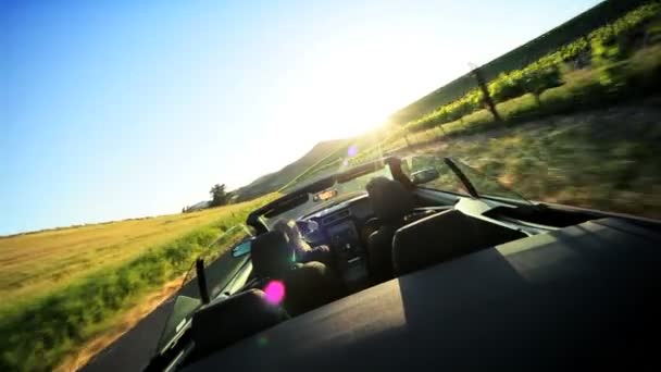 Conduire la campagne de la vallée de Napa au coucher du soleil — Video