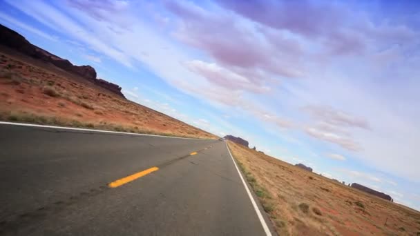 Estrada do deserto para Monument Valley — Vídeo de Stock