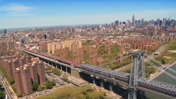 Αεροφωτογραφία του george Ουάσιγκτον κρεμαστή γέφυρα, Νέα Υόρκη, ΗΠΑ — Αρχείο Βίντεο