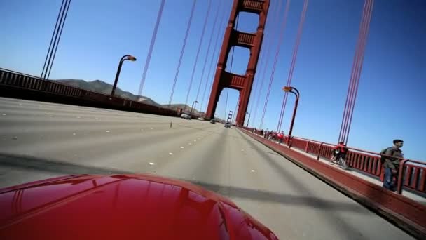 Punto de vista Conducir el puente Golden Gate — Vídeos de Stock