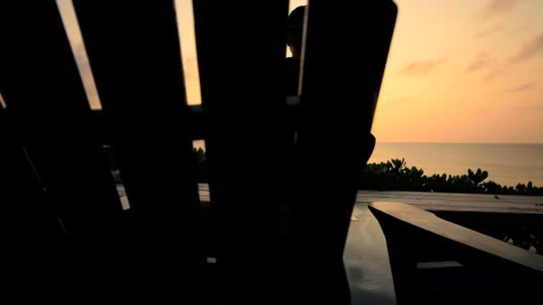 Girl Practicing Yoga Overlooking the Ocean — Stock Video