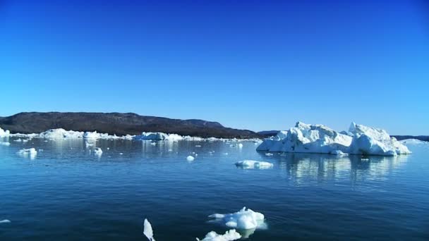 Ledová tříšť vyrobené klimatické změny — Stock video