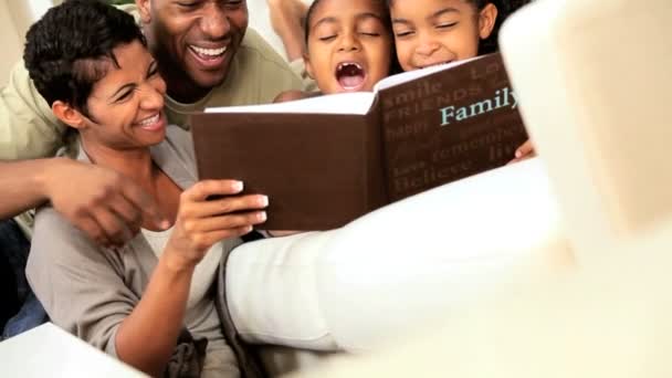 African American Family with Photograph Album — Stock Video