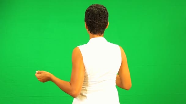 African American Female Remote Green Screen Technology — Stock Video