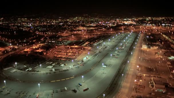 Vista nocturna aérea, Puerto de Oakland, San Francisco, América — Vídeo de stock