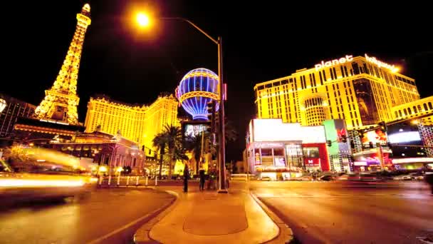 Tid förflutit natt trafikerar las vegas — Stockvideo