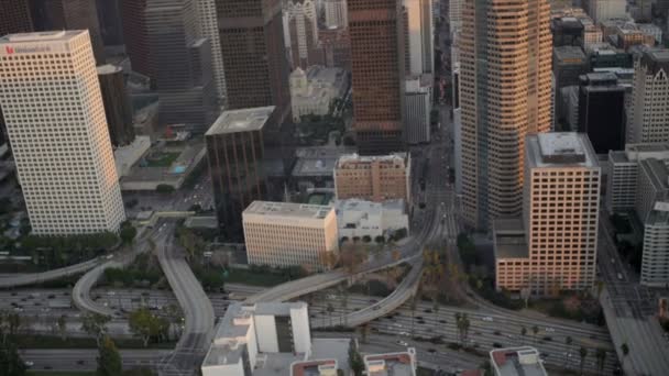 Vue aérienne du trafic du centre-ville, Los Angeles, États-Unis — Video