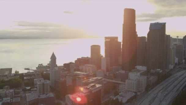 Vista aérea do centro da cidade de Seattle Business and Finance Center — Vídeo de Stock
