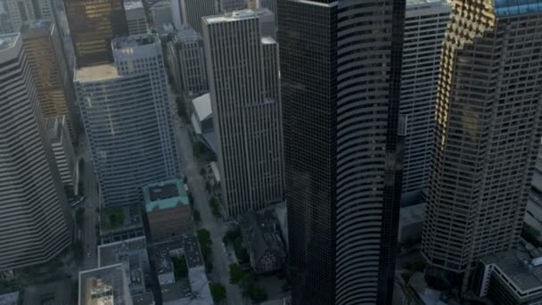 美国西雅图，鸟瞰图办公室摩天大楼太平洋西海岸 — 图库视频影像