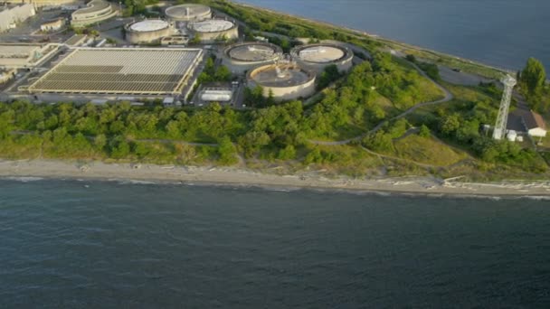 Vista aérea West Point Treatment Plant nr Seattle, EUA — Vídeo de Stock