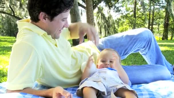 Loving Caucasian Father  and  Young Child Outdoors — Stock Video