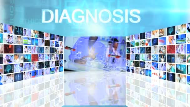 Lékařští výzkumníci pomocí dotykové obrazovky — Stock video