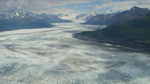 Glacier Knik et montagnes Chugach — Video