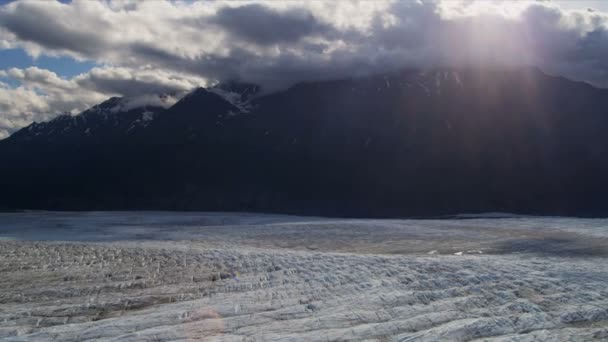 Glaciar Knik y montañas Chugach — Vídeos de Stock