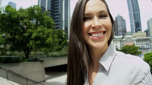 Feliz mujer de negocios — Vídeo de stock