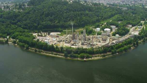 Vista aérea de la planta petroquímica industrial, Vancouver — Vídeos de Stock
