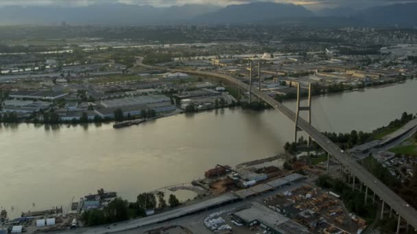 Pont Alex Fraser à Vancouver — Video