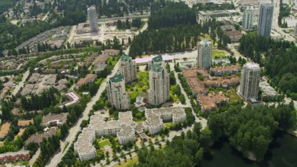 Vista aérea de la ciudad Vancouver suburbios apartamentos — Vídeo de stock