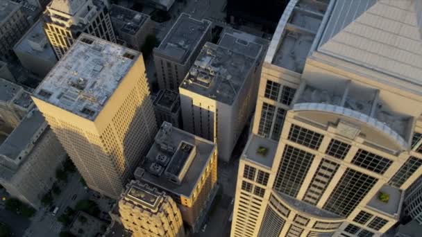 Luchtfoto zonsondergang bovenaanzicht 1201 derde avenue, seattle, Verenigde Staten — Stockvideo