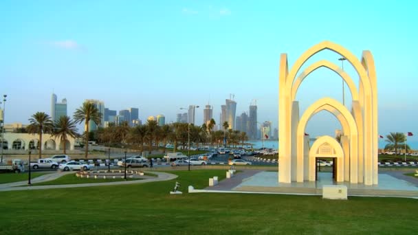 Gate entrance to Alrumeilah Park — Stockvideo