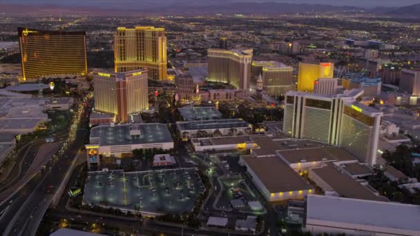 Aerial dusk view Las Vegas — Stock Video