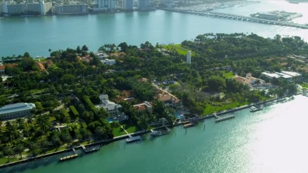 Condominios vista aérea Brickell Key, Miami — Vídeo de stock