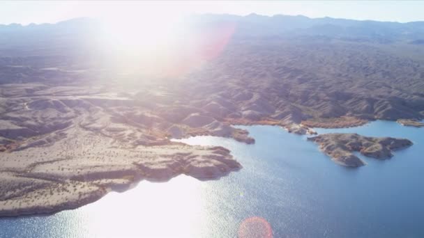 科罗拉多河在拉斯维加斯附近的鸟瞰图 — 图库视频影像
