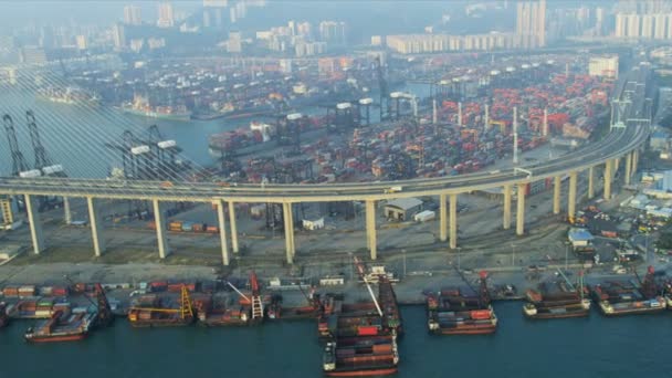 Luftaufnahme Steinmetze Straßenbrücke, Hongkong — Stockvideo