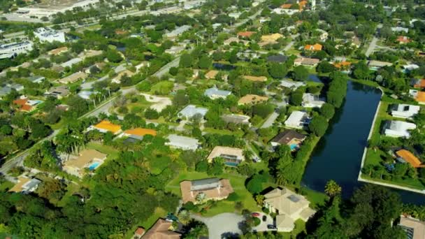 Propriedades residenciais exclusivas vista aérea nr Miami — Vídeo de Stock