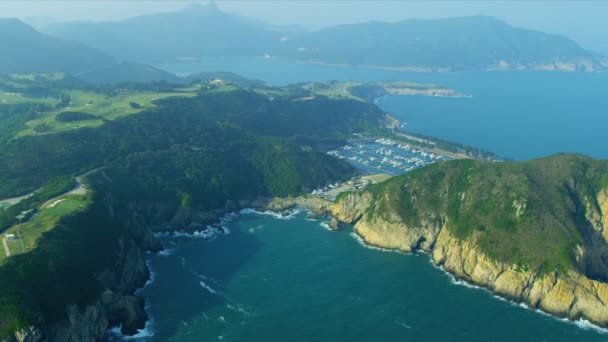 Vista aérea Campo de Golfe Litoral Hong Kong — Vídeo de Stock