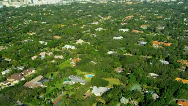 Propriedades residenciais exclusivas vista aérea nr Miami — Vídeo de Stock