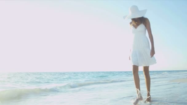 Young Female Enjoying Sunrise Beach Lifestyle — Stock Video