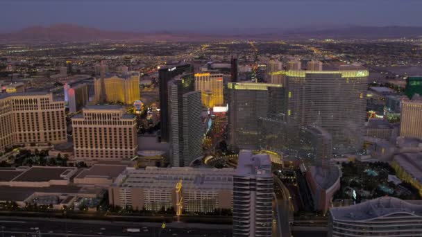 Aerial dusk view Las Vegas — Stock Video