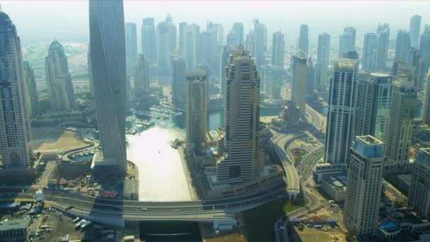 Vista aérea de la ciudad Dubai Marina — Vídeo de stock