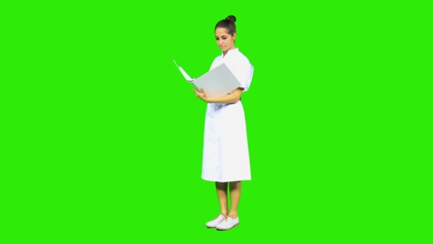 Nursing manager reading medical reports — Stock Video