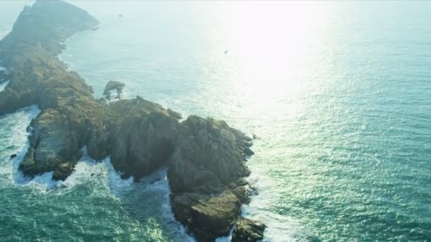 Luchtfoto kust eilanden in de buurt van hong kong — Stockvideo