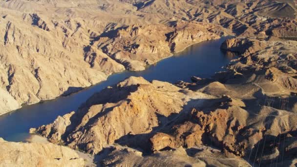 Widok z lotu ptaka rzeki Kolorado w pobliżu Las Vegas — Wideo stockowe
