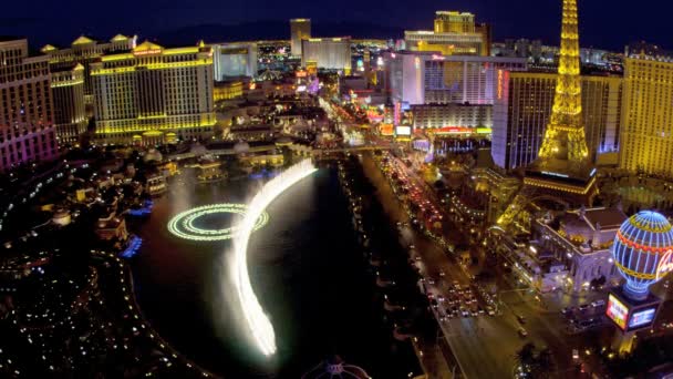 Tour Eiffel nr illuminé fontaines Bellagio — Video