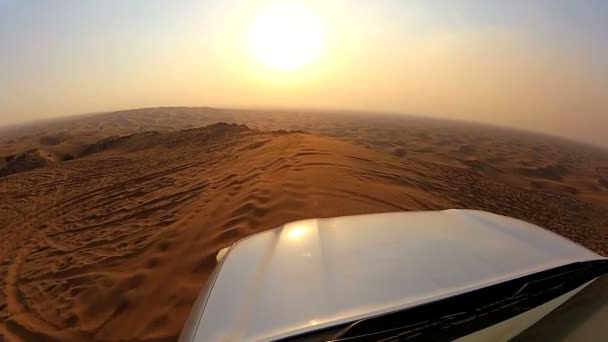 Dune bashing avontuur — Stockvideo