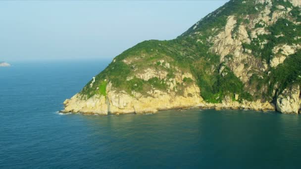 Εναέρια θέα ωκεανό ακτογραμμή κοντά στο Hong Kong — Αρχείο Βίντεο