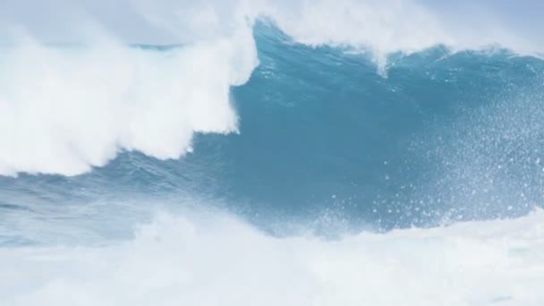 Büyük deniz dalgaları — Stok video