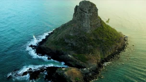 Vista aérea Mokolii, Bahía Kaneohe, Hawai — Vídeo de stock