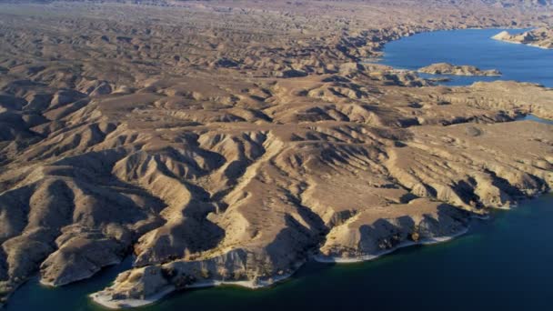 Αεροφωτογραφία ποταμός του Κολοράντο, κοντά στο Λας Βέγκας — Αρχείο Βίντεο