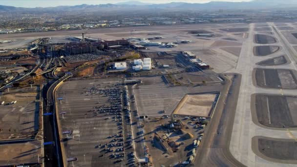 Aeropuerto Internacional McCarran y suburbios — Vídeo de stock