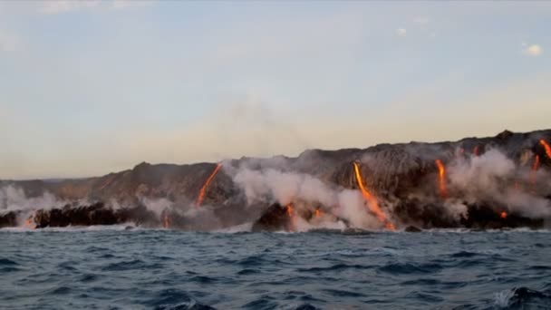 Volcanic lava pouring into ocean — 비디오